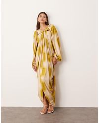 ARRANGE Cutwork Floral Midi Dress With Fringe Hem in Green | Lyst UK