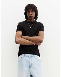 Pull&Bear - T-Shirt Attillata Basic Nera - Lyst