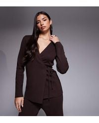 Kaiia - Exclusive Ribbed Knit Wrap Tie Front Top Co-ord - Lyst
