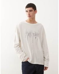 Weekday - Top A Maniche Lunghe Oversize Sporco Con Grafica - Lyst