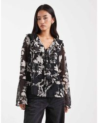 Object - Blusa Negra De Estilo Boho Con Estampado Floral Y Volantes Transparentes De -Negro - Lyst