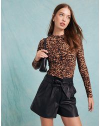 Miss Selfridge - – gerippte strickjacke mit leopardenmuster und knopfleiste - Lyst