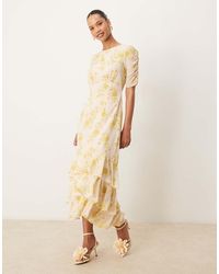 ANAYA - Floral Short Ruched Sleeve Midi Dress - Lyst