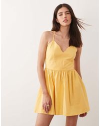 Nobody's Child - Jenna Linen Blend Scallop Edge V-neck Cross Back Detail Cami Mini Dress - Lyst