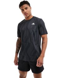 adidas Originals - Adidas - tennis club - t-shirt nera con stampa grafica - Lyst