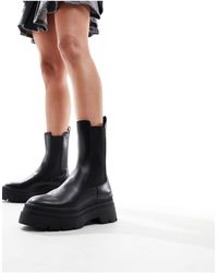 Bershka - Cleated Sole Chunky Chelsea Boots - Lyst