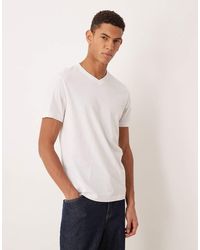 Mango - 100% Cotton Relaxed Fit V-neck T-shirt - Lyst