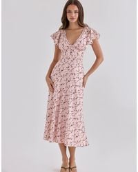 House Of Cb - Raye Vintage Floral Print Satin V-Neck Midi Tea Dress - Lyst