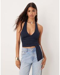 ASOS - Top Ceñido Con Cuello Halter Y Detalle Colgante En La Cintura De - Lyst