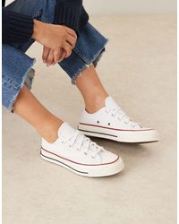 Converse - Chuck 70 Ox Wide Fit Vintage Canvas Sneakers - Lyst