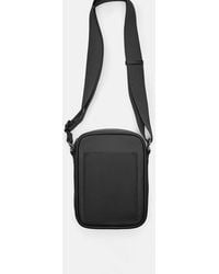 Pull&Bear - – gummierte umhängetasche - Lyst