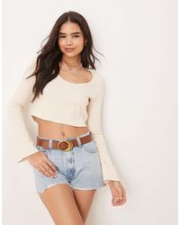 ASOS - – geripptes, kastiges, langärmliges cropped-oberteil - Lyst