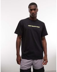 The North Face - Logo Twist Relaxed T-shirt - Lyst