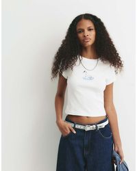 Pull&Bear - T-Shirt Color Ghiaccio Con Grafica Con Cigno - Lyst