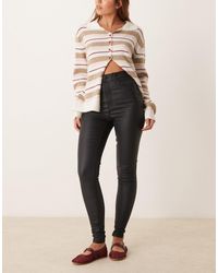 New Look - Jenna Lift And Shape Coated Skinny Jeans - Lyst