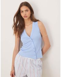 Abercrombie & Fitch - Rib Longline Asymetric Button Down Tank Top - Lyst