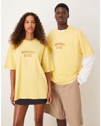 ASOS - Camiseta Amarillo Lavado Extragrande Con Estampado De Mickey Mouse Y Sus Amigos De Estilo Wéstern De Disney De - Lyst