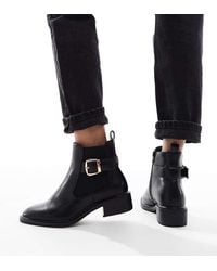 SEQWL Wide Fit - Latte Buckle Detail Refined Chelsea Boots - Lyst
