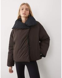 Tala - Reversible Wrap Puffer Jacket - Lyst
