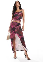 ASOS - Gonna Midi Sinuosa A Portafoglio Bordeaux A Fiori - Lyst
