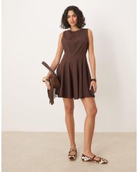 ASOS - Vestito Corto Con Corpino Aderente E Gonna Svasata Color Cioccolato Con Scollo A Barchetta - Lyst
