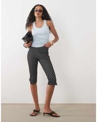 ASOS - Capri Legging Met Monochrome Stippenprint - Lyst