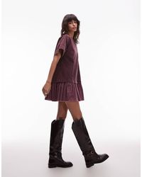 ASOS - Vestido Corto Color Guinda Lavado Estilo Camiseta Con Diseño Híbrido De Pana De -Morado - Lyst