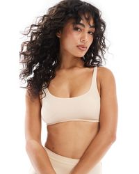 DORINA - Brassière basique à assortir légèrement rembourrée en microfibre avec encolure dégagée - beige - Lyst