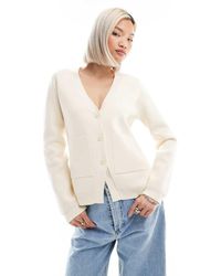 ASOS - Gebreid Vest Met V-Hals, Structuur En Naaddetail - Lyst