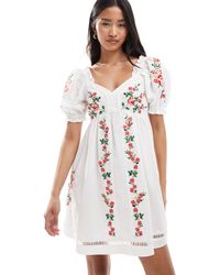 Miss Selfridge - – besticktes mini-babydoll-kleid - Lyst