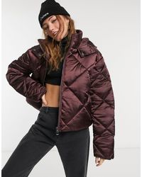 ASOS Doudoune oversize en satin matelassé - Bordeaux - Rouge