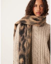 ASOS - – flauschiger schal aus webstoff mit leopardenmuster - Lyst