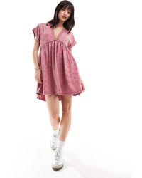 ASOS - – besticktes minikleid - Lyst