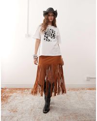 Miss Selfridge - Jupe à franges style festival en suédine - fauve - Lyst