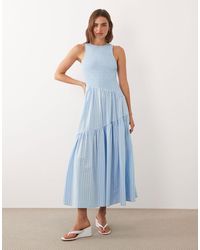 Ghospell - – ärmelloses midikleid - Lyst