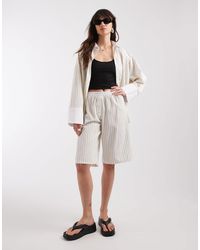 ASOS - Bermuda d'ensemble rayé à enfiler avec taille style caleçon - écru - Lyst