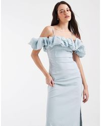 Object - Robe longue en satin à volants et épaules dénudées prononcées - pastel - Lyst