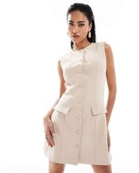 Kaiia - Vestito Corto Sartoriale Senza Maniche Color Pietra Con Tasche E Bottoni - Lyst
