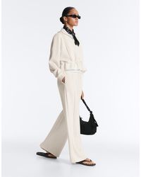 Oysho - Straight-leg Trousers With Soft-touch Modal And Piping - Lyst