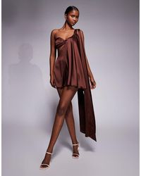 The Dolls House - Anthia Premium Satin Cut Out Dramatic Shoulder Drape Mini Dress - Lyst