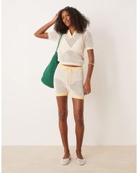 ASOS - Pantalones Cortos Y Amarillos Con Ribete En Contraste De Punto Calado De (Parte De Un Conjunto)-Blanco - Lyst