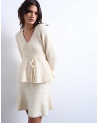 TOPSHOP - Top d'ensemble à basque et taille nouée en maille - ivoire - Lyst