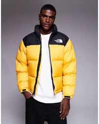 The North Face - Chaqueta Dorado Cima Y Negro Tnf M 1996 Retro Nuptse De -Amarillo - Lyst