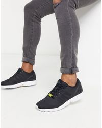 zx flux shoes adidas black