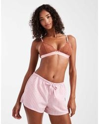 Hollister - Pantalones Cortos De Pijama Rosas A Cuadros De Estilo Bóxer Con Bajo De Volantes De - Lyst