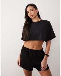 4505 - Performance Jersey Ultra Crop Quick Dry T-shirt - Lyst