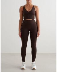 Aim'n - Brassière Modellante Senza Cuciture Color Cioccolato Incrociata Sul Retro - Lyst