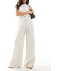 Stradivarius - Pantaloni A Fondo Ampio Allacciati - Lyst