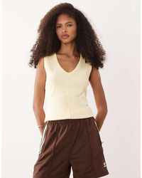 ASOS - Ribbed V Neck Vest Top With Exposed Seam Detail - Lyst