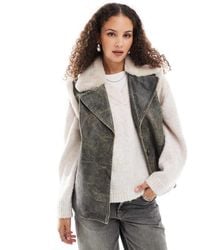 Urbancode - Chaleco Biker Negro De Cuero Efecto Desgastado De - Lyst